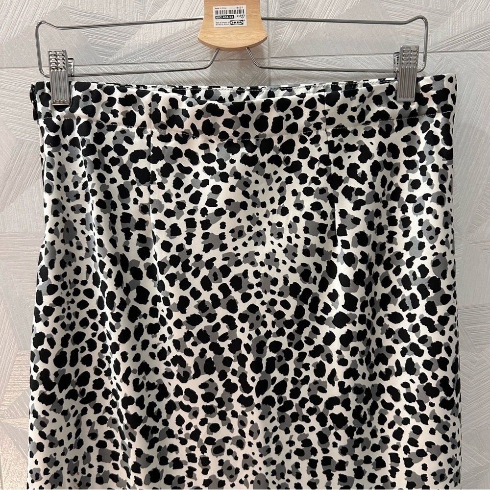 Forever 21 Black White Gray Leopard Print Slip Midi Skirt Size 1X XL Wrinkle Fre - Picture 7 of 8